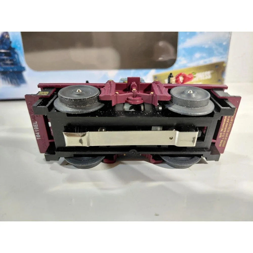Lionel 6-28425  Train O Gauge Model Railroad Polar Express Elf Handcar w/ Box
